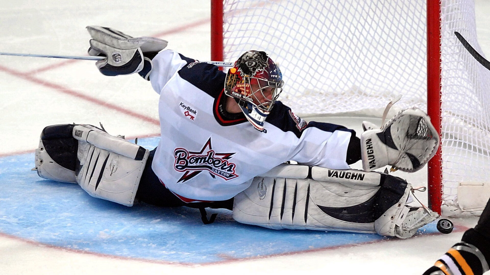 爱游戏电竞官方网站-史上最“燃”绝杀！那些令人血脉喷张的瞬间回顾！，超燃绝杀